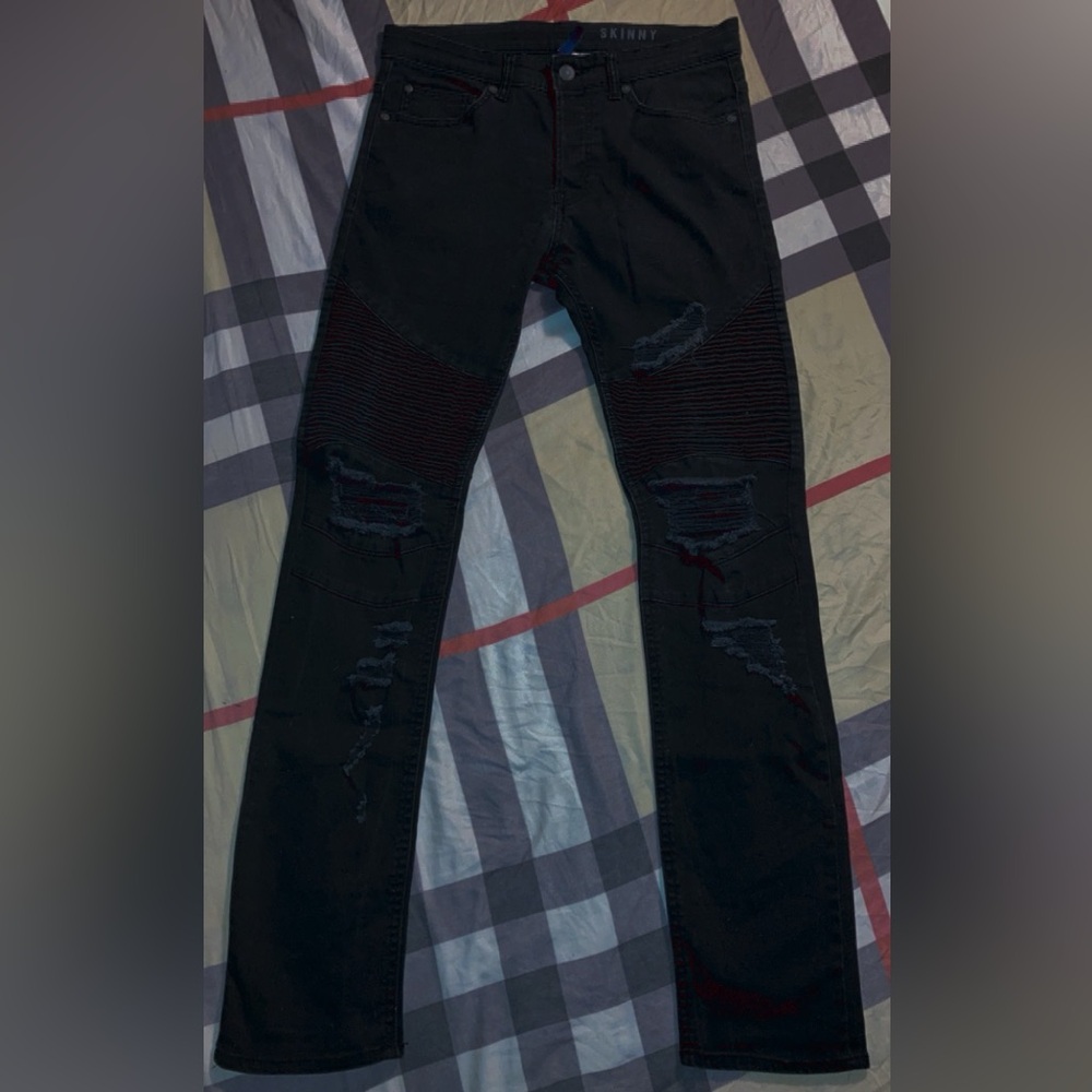 H&M in Black Men’s skinny biker denim jeans cuffed. waist size 30 stylish (NEW)